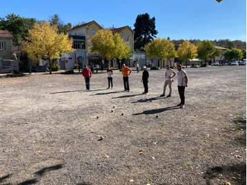 Terrain de pétanque du club La Boule St Paulienne - Saint-Paul-le-Jeune