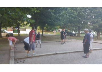 Boule de pétanque -  