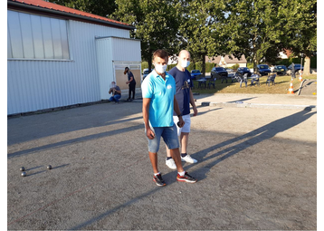 Boule de pétanque -  