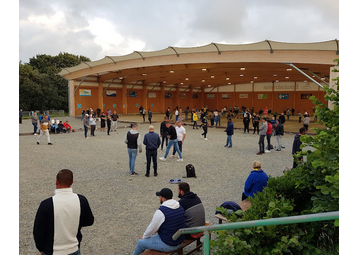 Boule de pétanque -  