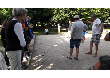 Boule de pétanque -  