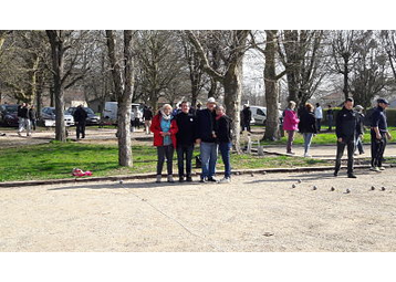 Boule de pétanque -  