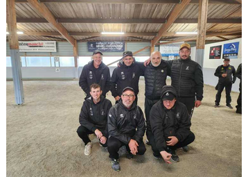 Boule de pétanque -  