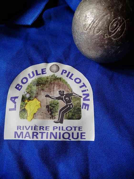 Logo du club de pétanque La Boule Pilotine - club à Rivière-Pilote - 97211