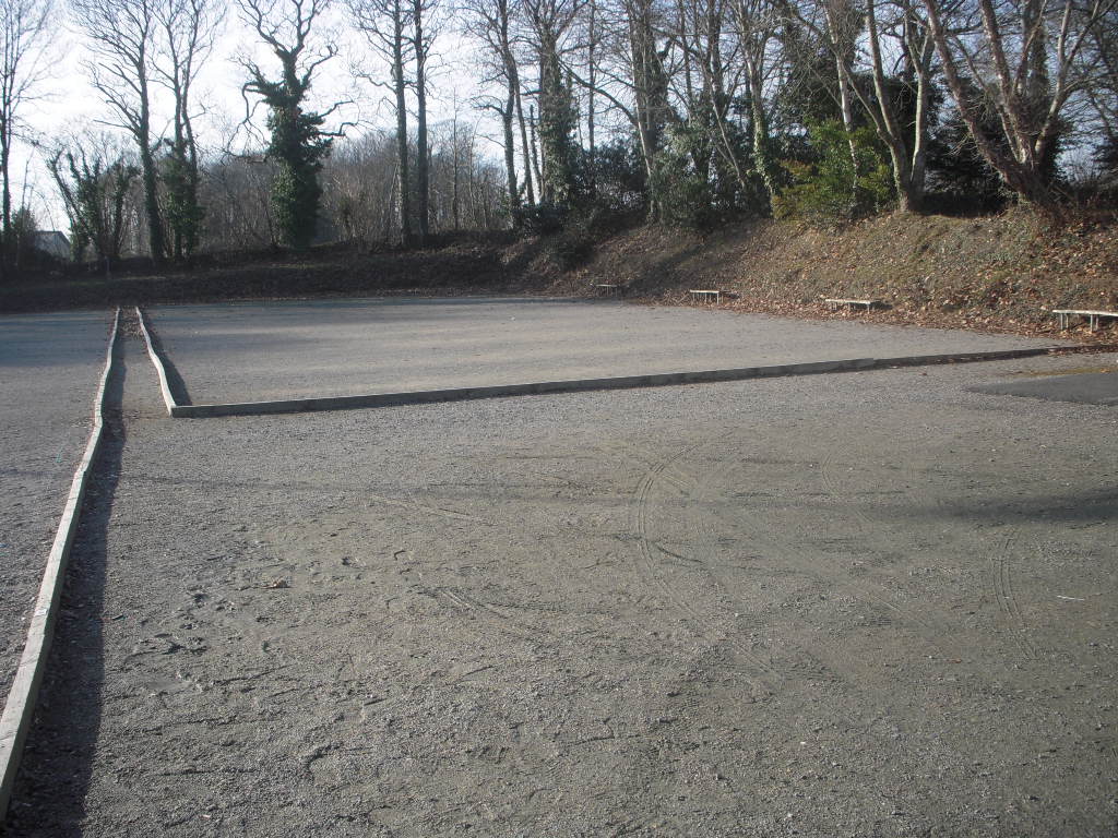 Terrain de pétanque du club GEORGES CARIOU - Plomelin