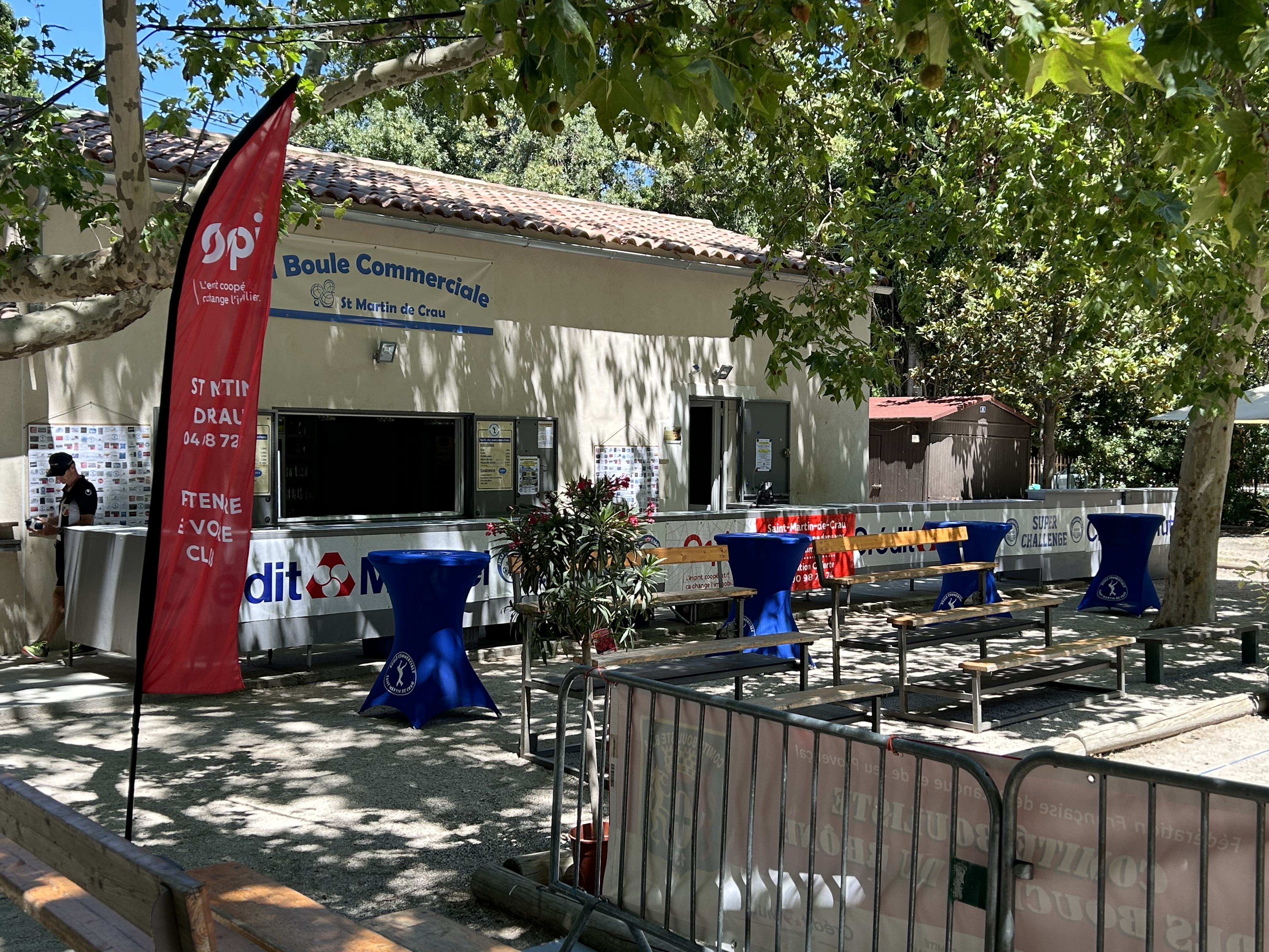 Terrain de pétanque du club La boule commerciale - Saint-Martin-de-Crau