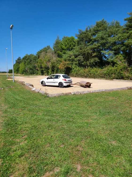 Terrain de pétanque du club Union Bouliste Montcressonnaise - Montcresson