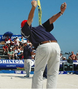 Geste du balancier pour tirer à la pétanque - Tirer à la pétanque